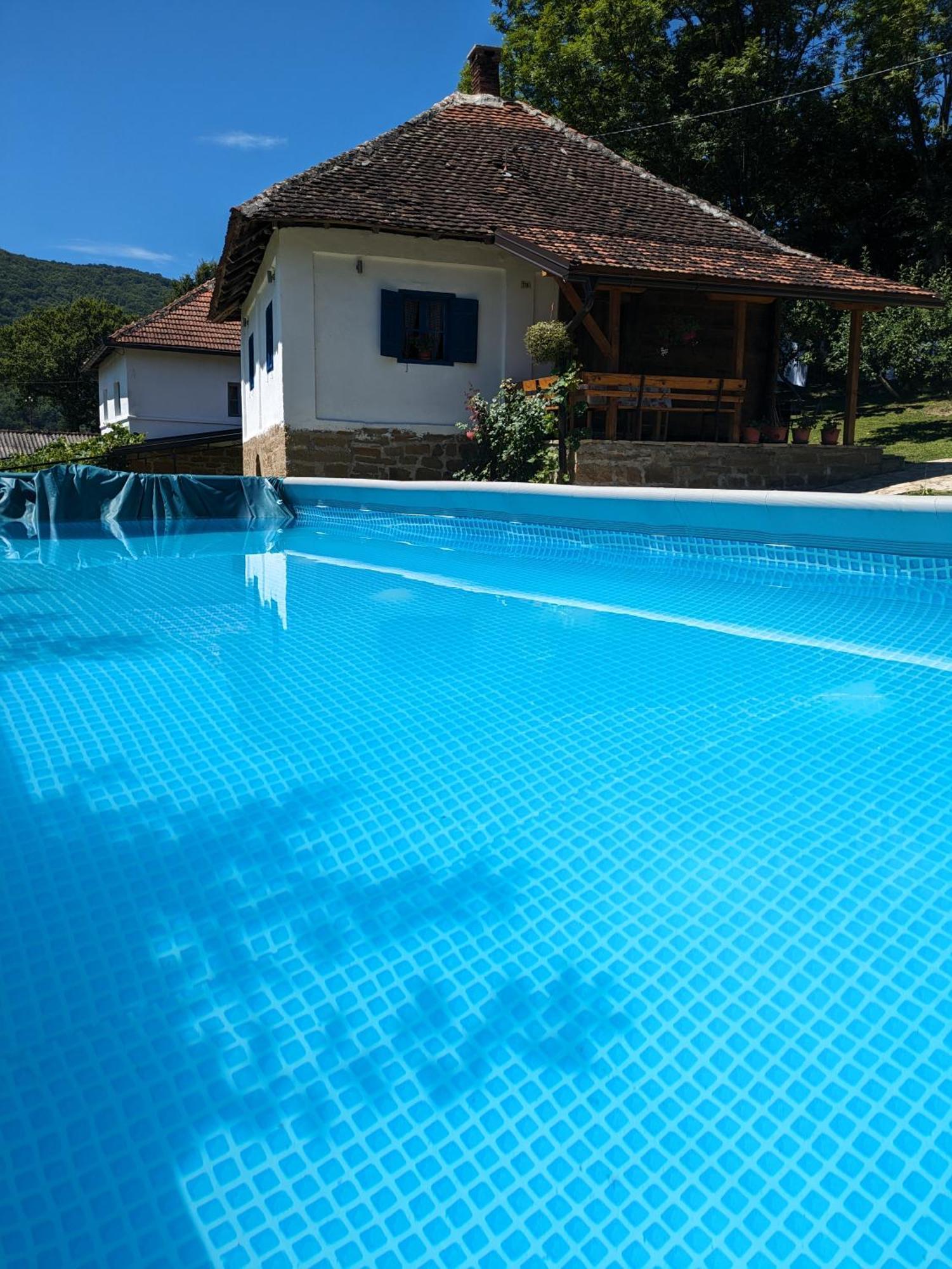 Villa Stara Etno Kuca Radonjic Guča Esterno foto